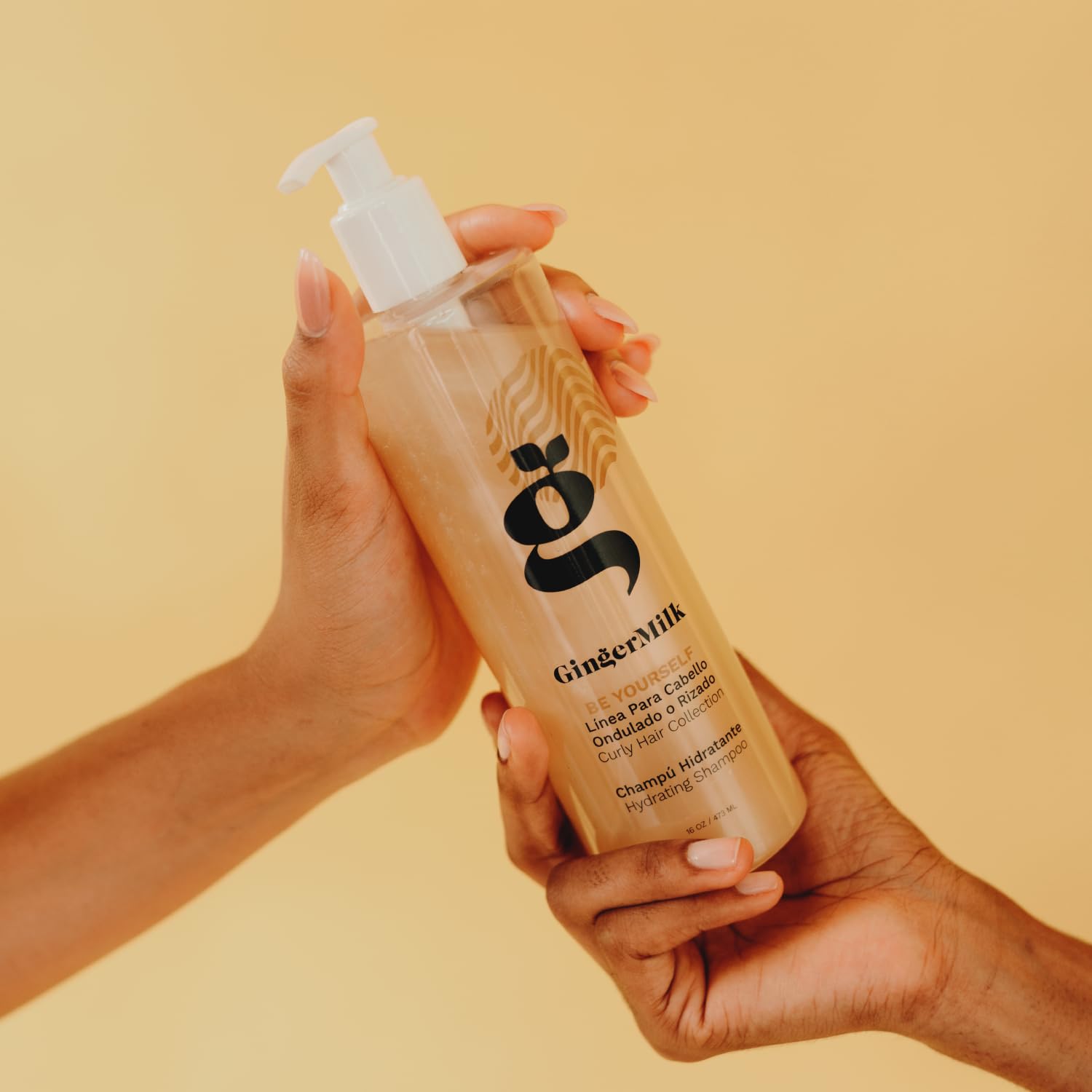 Ginger Milk - Shampoo hidratante para cabello rizado, ondulado y enroscado, fórmula nutritiva para rizos definidos, control del encrespamiento y brillo, sin sulfato, sé tú mismo, 16 onzas