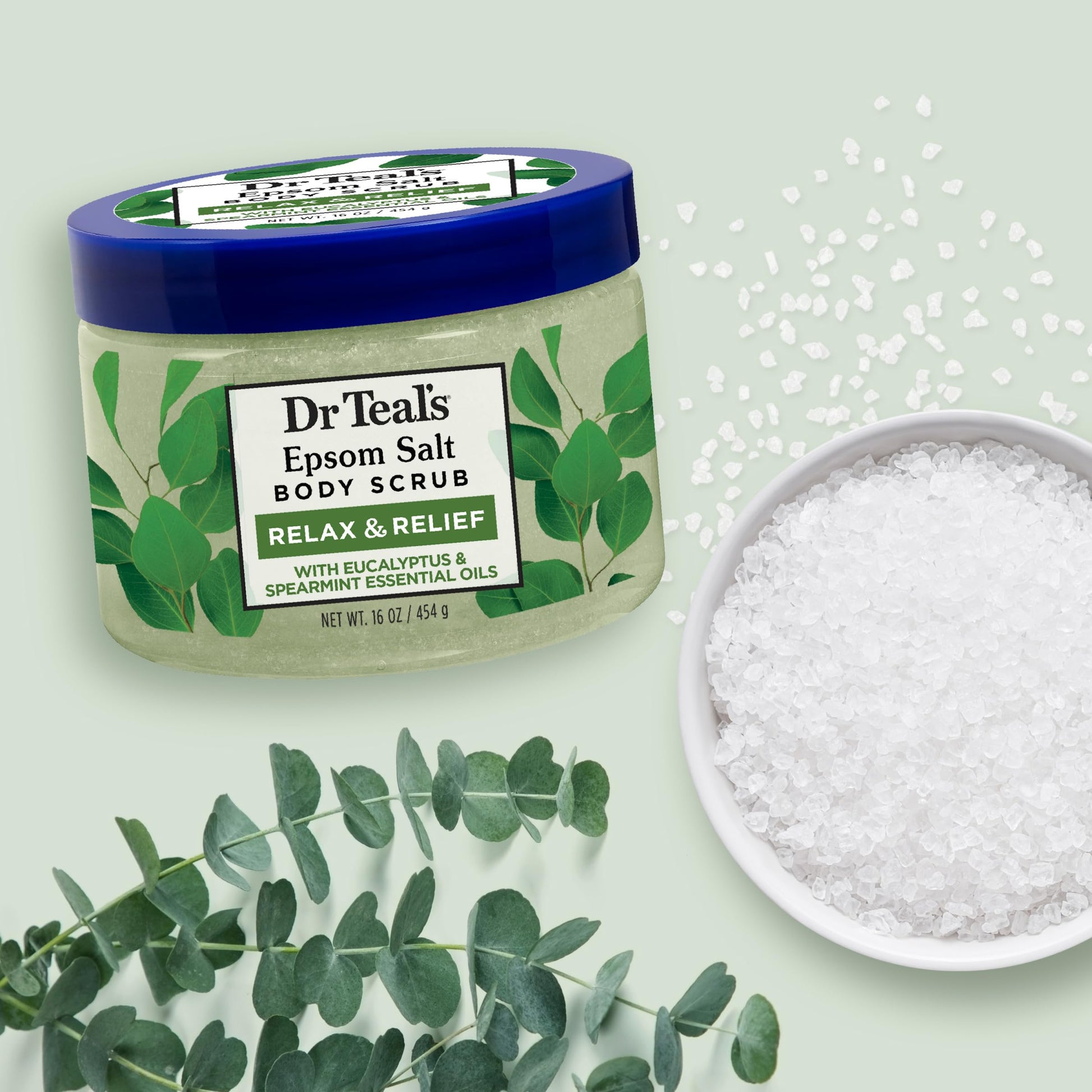 Dr Teal's - Exfoliante corporal de sal pura de Epsom, Relax & Relief con aceites esenciales de eucalipto y menta verde, 16 onzas (paquete de 3)