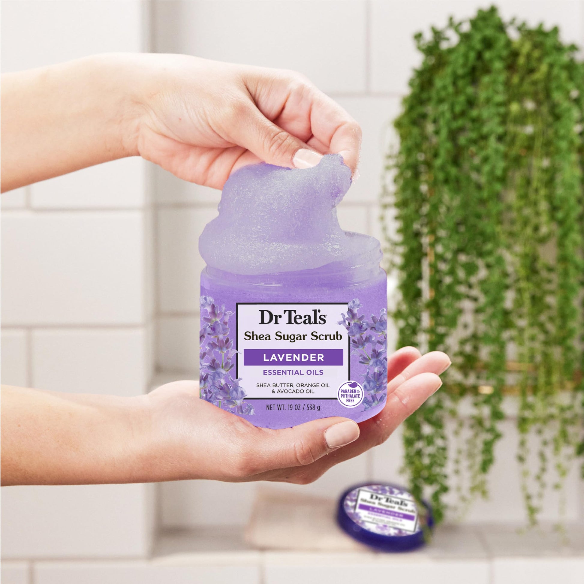 Dr Teal's - Exfoliante de azúcar de karité, aceites esenciales de lavanda, 19 onzas (paquete de 3)