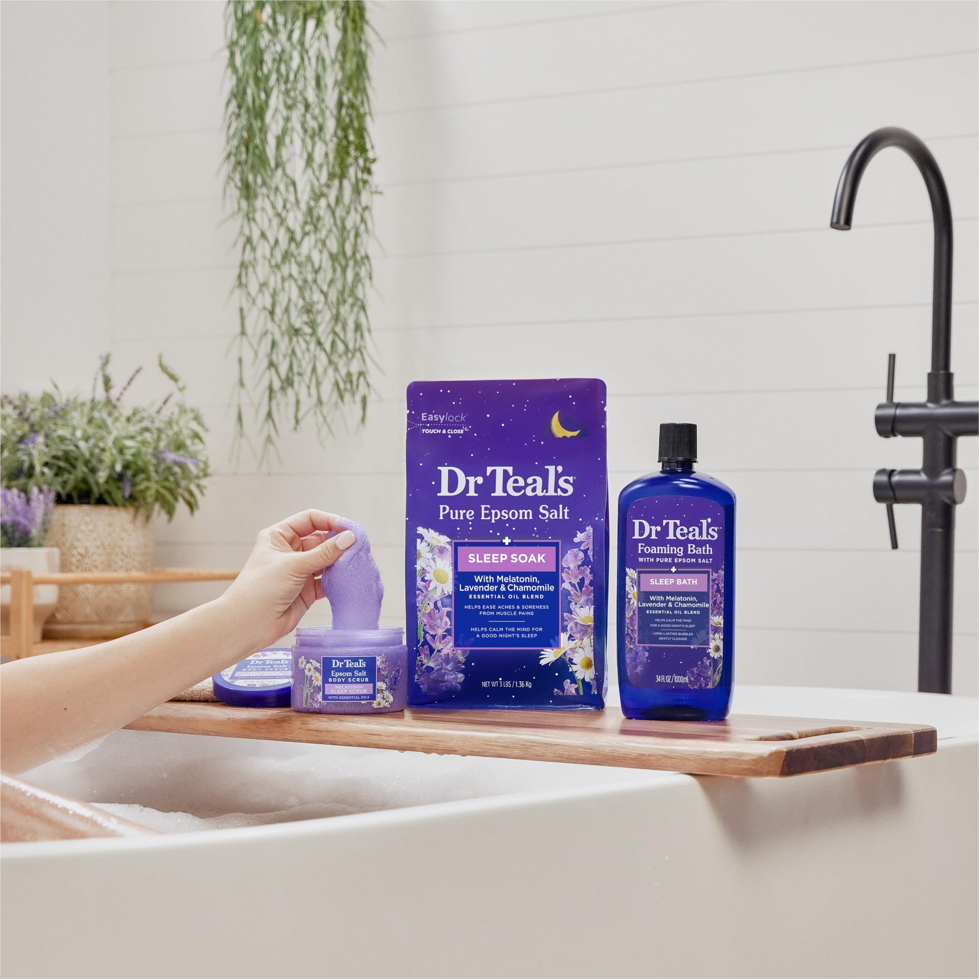 Dr Teal's - Baño espumoso con sal pura de Epsom, mezcla para dormir con aceites esenciales de melatonina, lavanda y manzanilla, 34 onzas líquidas (paquete de 4)