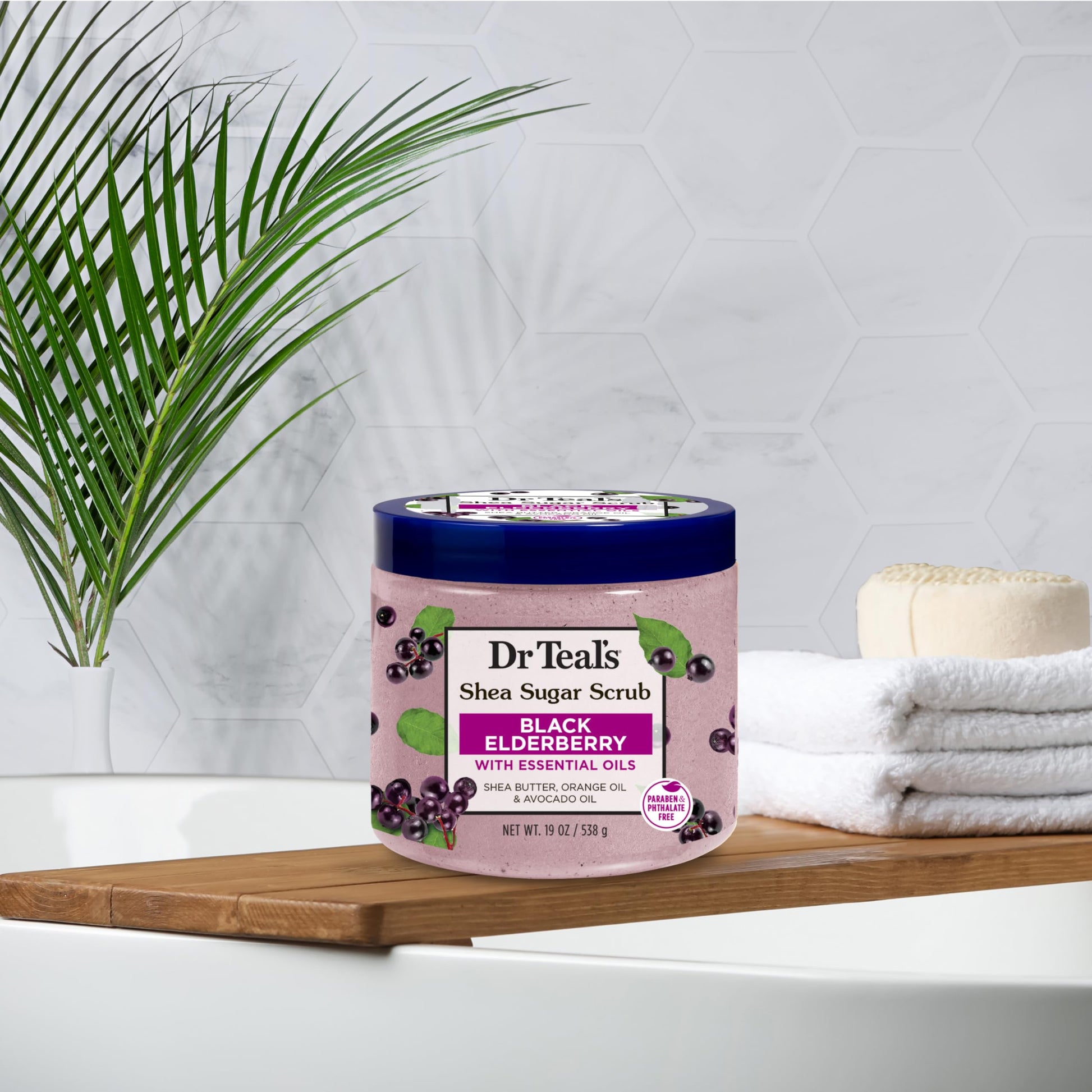 Dr Teal's - Exfoliante corporal de azúcar de karité, saúco negro con aceites esenciales, 19 onzas (paquete de 3)