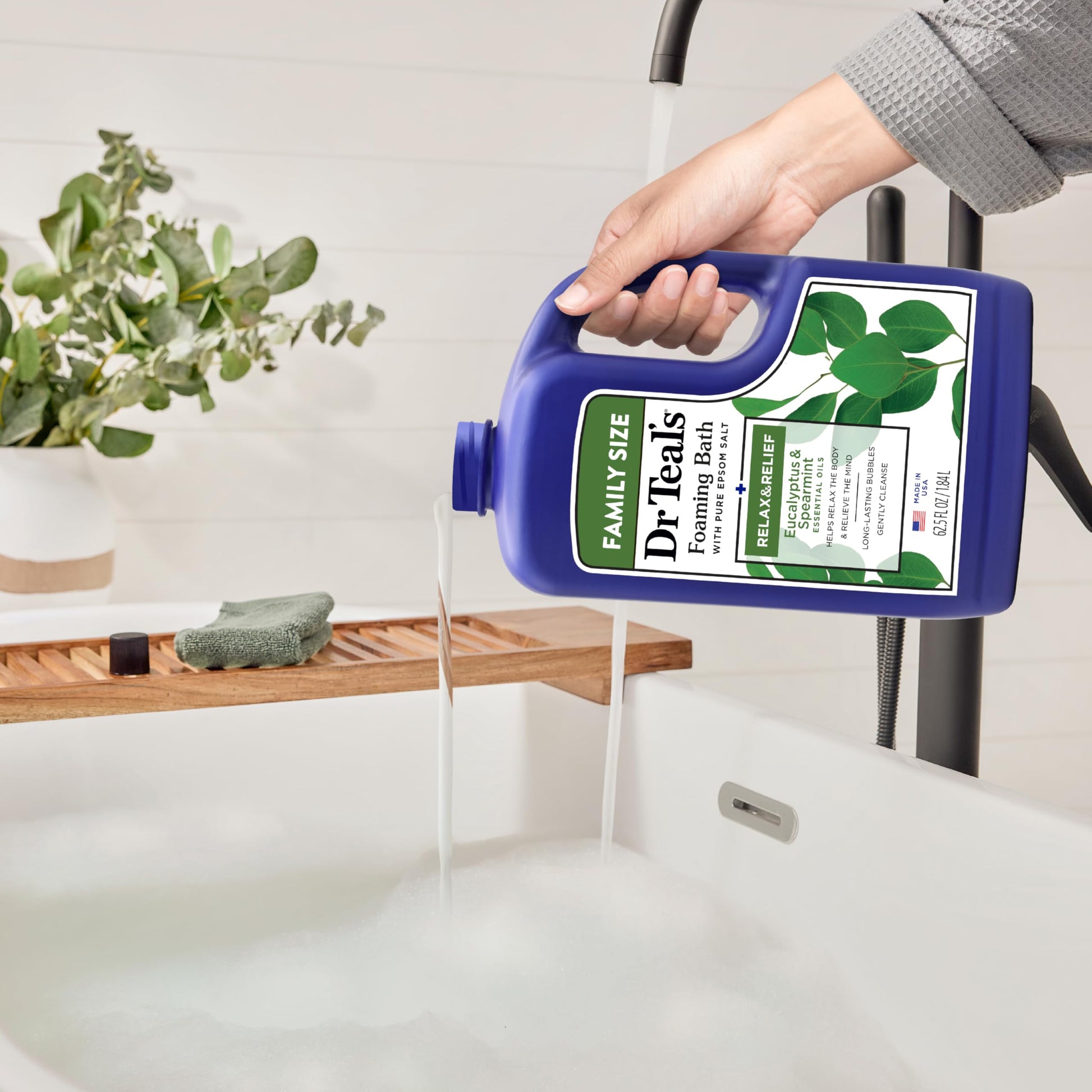 Dr Teal's - Baño espumoso con sal pura de Epsom, relajación y alivio con eucalipto y menta verde, 62.5 onzas líquidas